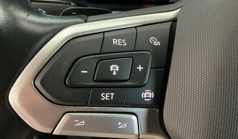 VOLKSWAGEN T- ROC 2.0 TDI 150 CV DSG LIFE completo