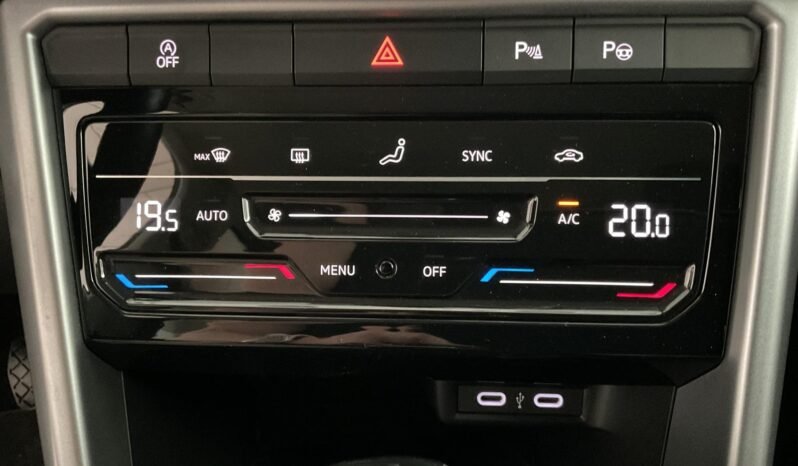 VOLKSWAGEN T- ROC 2.0 TDI 150 CV DSG LIFE completo