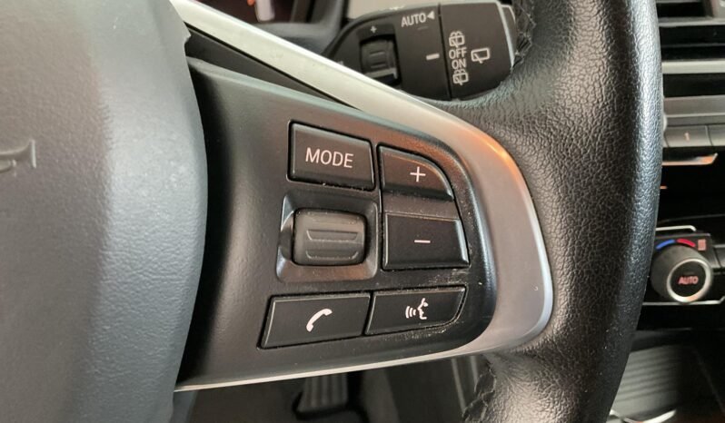 BMW X1 AUTOMÁTICO 1.5 INJ 136 CV S DRIVE completo
