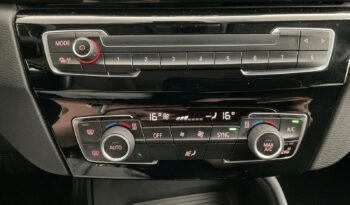 BMW X1 AUTOMÁTICO 1.5 INJ 136 CV S DRIVE completo