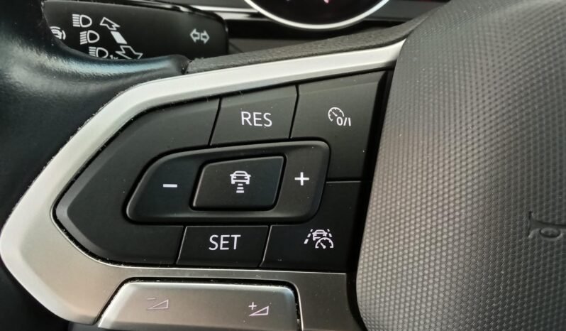 VOLKWAGEN PASSAT 2.0 TDI 150 CV EXECUTIVE completo