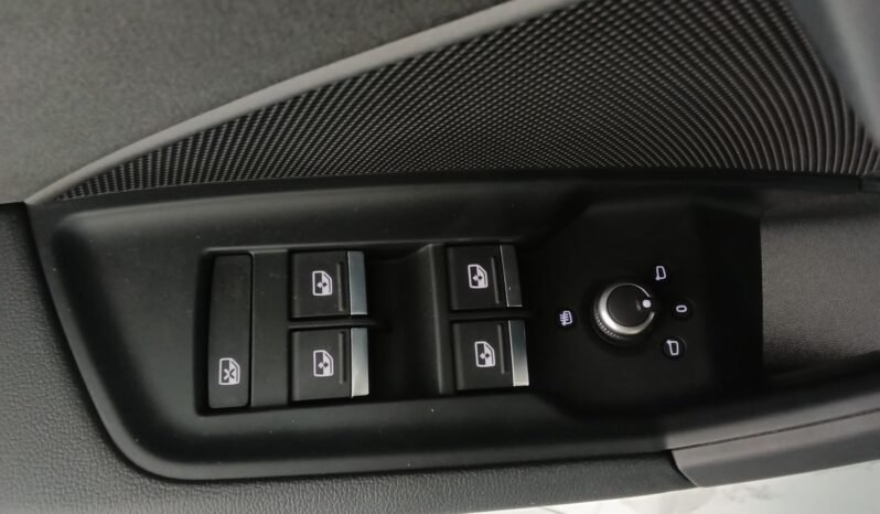 AUDI A3 SPORTBACK 2.0 TDI 115 CV ADVANCE completo