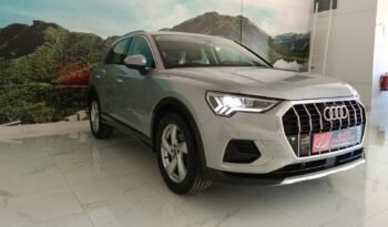 AUDI Q3 1.5 TFSI 150 CV S- TRONIC ADVANCE completo